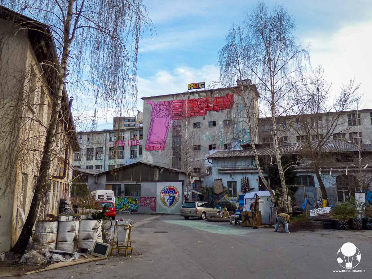 BeRightBackIT's tweet image. #Lubiana alternativa: 6 luoghi semi sconosciuti ed imperdibili nel cuore della capitale della #Slovenia

➡️ berightback.it/lubiana-altern…