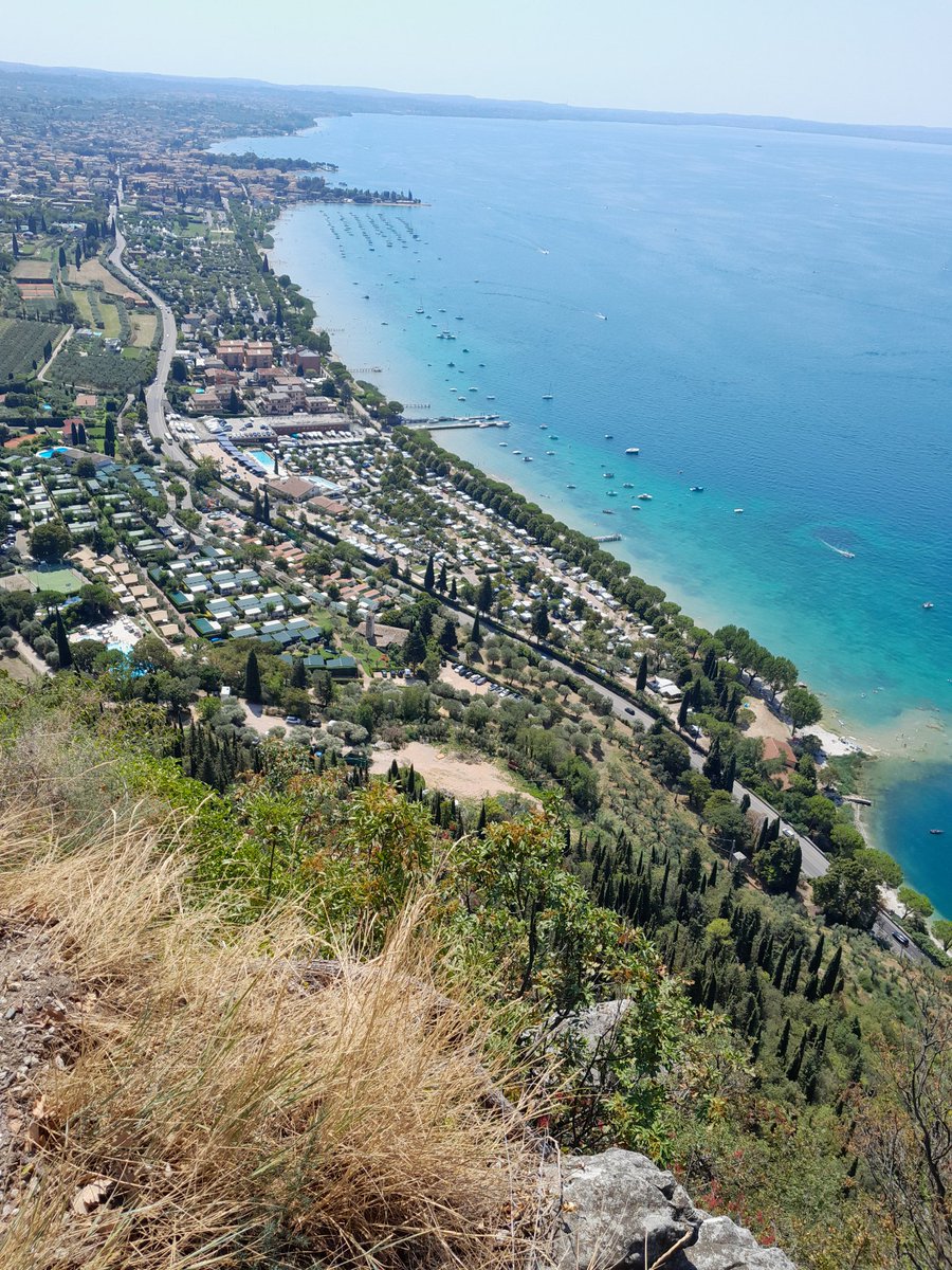 30° Walk to top of La Rocca (Lake Guarda) followed by a well deserved Gelato....perfecto!
