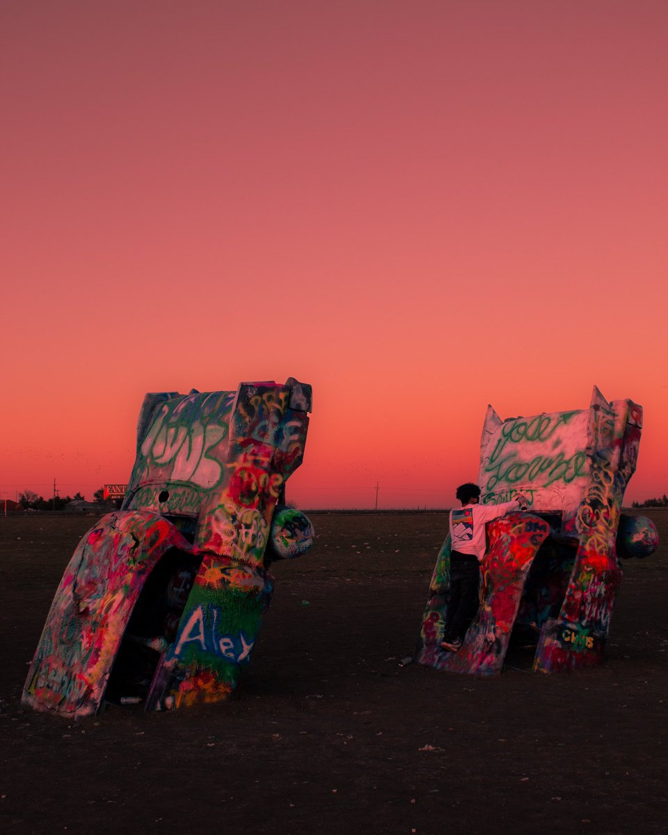 CrownDigitalz's tweet photo. Strawberry skies https://t.co/Pc4DhCktnk