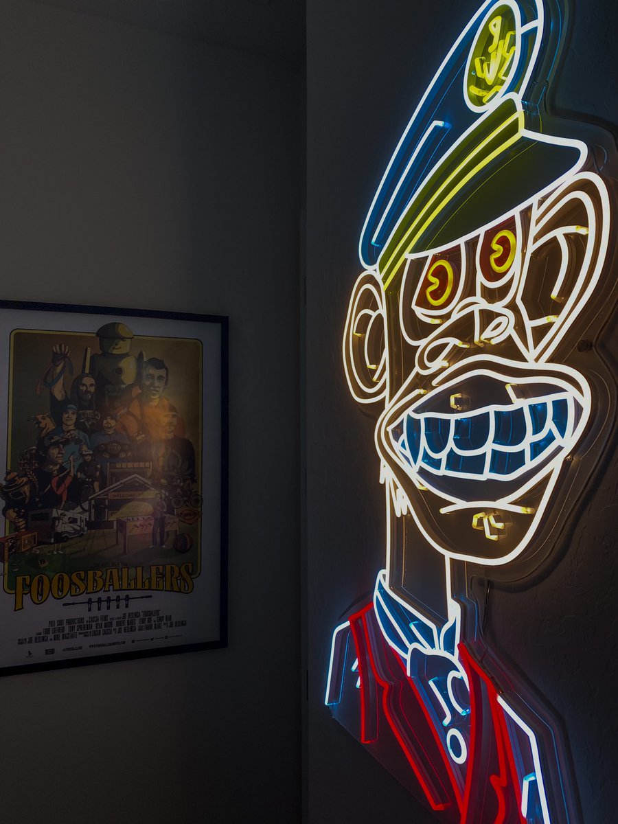 FrancisBApela's tweet photo. New drip for the office! @NeonApesYC  @BoredApeYC https://t.co/l8G72lLPpl