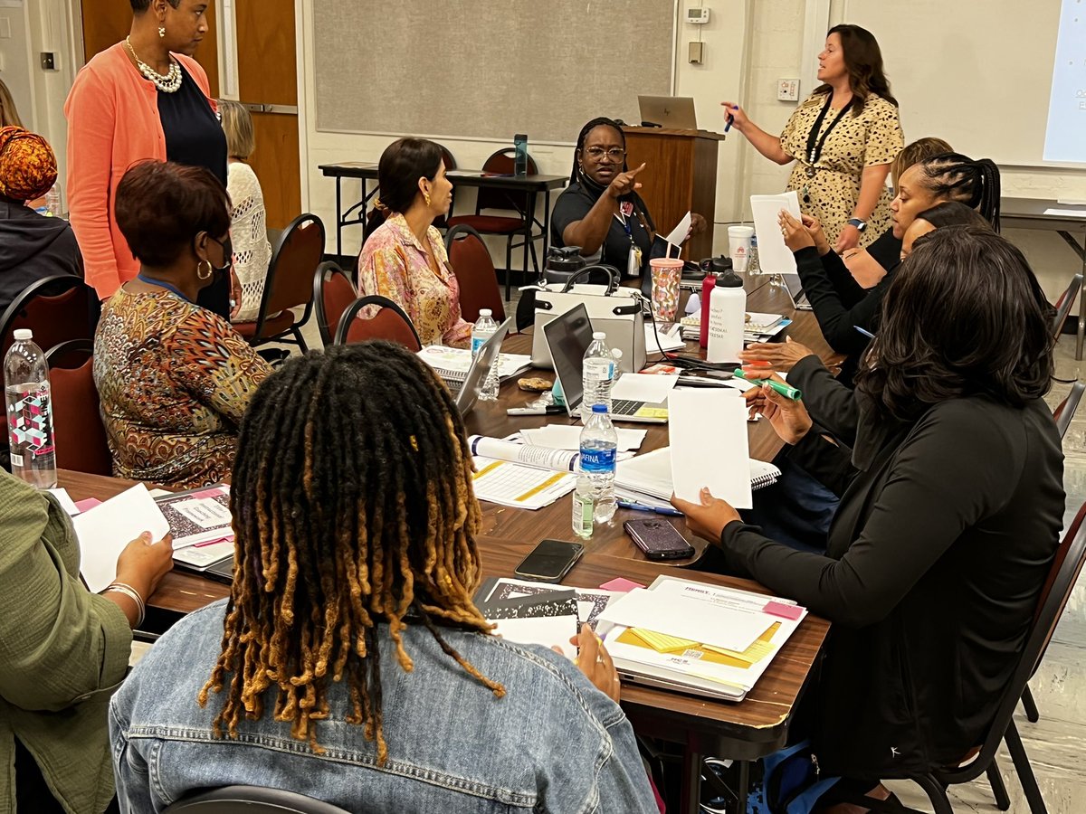 LMCoxton's tweet photo. Happening Now: Do you see What I’m Saying? Love this interactive team building activity! #RelationshipsMatter #SSES @jenitavstafford @KatieBreedlove @MaddenSupports @creseda_hawk @drlmbuck1 @LaTonya_Brown13 https://t.co/ZImCZTRxHi
