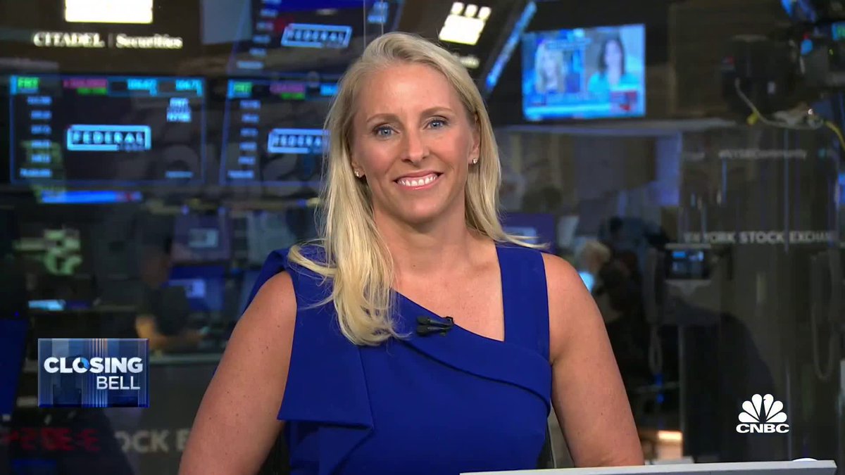 DADeVries's tweet photo. A must-see interview with Zoetis CEO Kristin Peck on CNBC's Closing Bell following our strong Q2 earnings results. #zoetisproud https://t.co/sMbfcm32tp https://t.co/uqtgHZKCpO