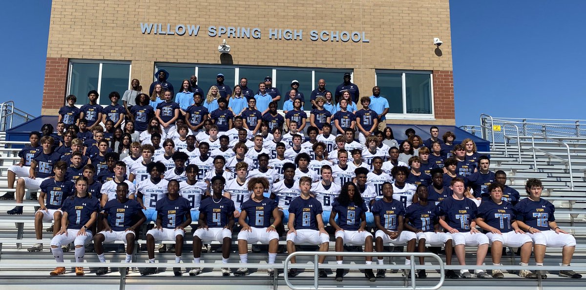 𝙒𝙞𝙡𝙡𝙤𝙬 𝙎𝙥𝙧𝙞𝙣𝙜 𝙁𝙤𝙤𝙩𝙗𝙖𝙡𝙡 tweet media