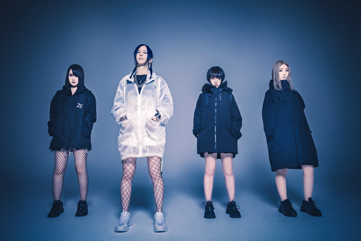 littlelilith87's tweet photo. ⬛︎Release⬛︎

7.13 Release 1st EP「Graffiti」

激ロック× HMV&amp;BOOKS online vol.108

「Graffiti」が毎月のレコメンドアーティスト&amp;アイテムに選ばれました🔥

▶︎激ロックNews
https://t.co/y2akQsoNBV

▶︎CD情報
https://t.co/2XBvcMflmP

是非ご一聴下さい💿

#CDGraffiti #LittleLilith https://t.co/Gpia9UqiB3