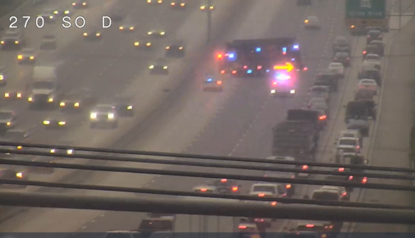amugaverotv's tweet photo. #TraffiAlert: Crash at I-270 southbound right before Olive Blvd. The center lane and far left lane is closed. Traffic starting to back up. @FOX2now https://t.co/Xp1L9SBn8z