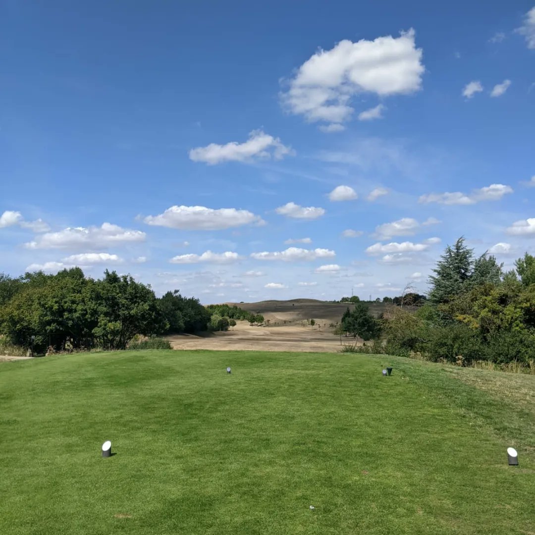 CaddingtonGolfC's tweet photo. Not bad for a #tuesday
Blue course greens were cut and fed today ahead of the club championship on the 20/8/22
6-2-10 Grow Power feed today from #turfcare
Bring on #clubchamps
#golf #Caddingtongolfclub #tees #goling #lutonirish #caddington
@HeadGK_CGC
@turfcarescott https://t.co/Qq7VA0cE6p
