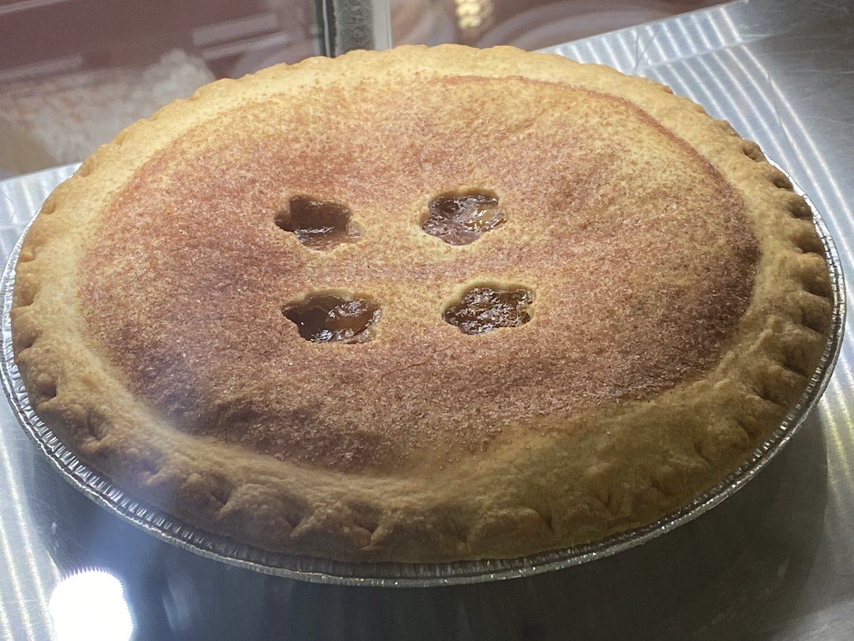 Waiting for you. 12028-149 st. 10646-170 st. 3434-99 st. 9114-51 ave. #yeg #yegeats