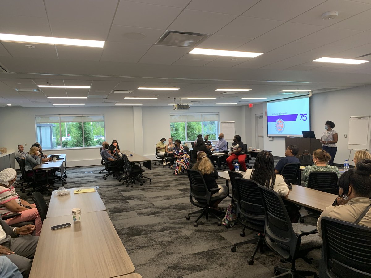 EastCleSchools's tweet image. We want to thank @Swagelok for hosting the first day of our administrative retreat—and this @SchlechtyCenter “Learn From..” activity.  Excited to get our year started with these great educators and leaders!!  #iamec