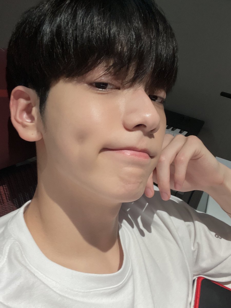 soft bread dimple ♡