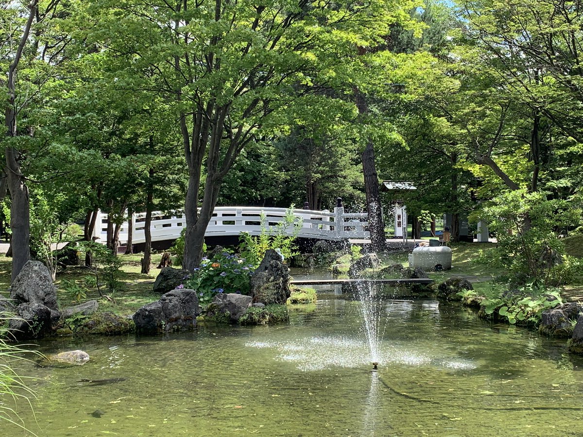 護国神社もお参りしてきたんだけど綺麗で素敵なところだった☺️夏限定の御朱印爽やか〜〜〜🌊 