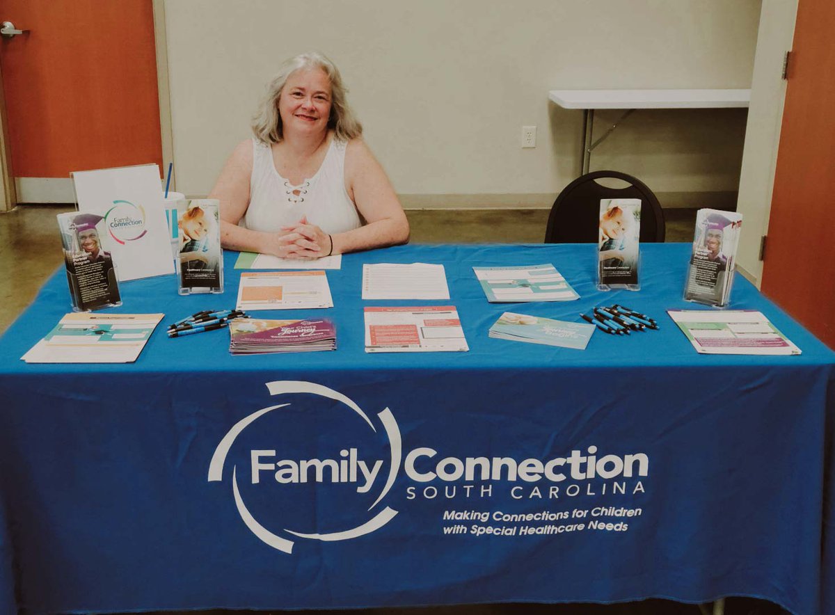 Fam_Con_SC's tweet photo. Elizabeth was excited to speak with families in Aiken for the Parent and Educator Fair. Thank you, Elizabeth and Aiken County Public Schools, for #MakingConnections, #RaisingAwareness, and #PromotingInclusion for families of children with disabilities and special healthcare needs https://t.co/MMhHMLnsPJ