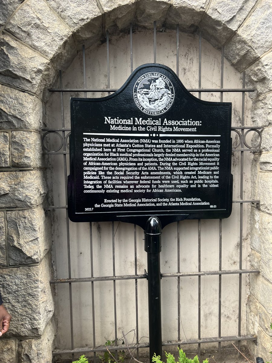 docmosho's tweet photo. This @NationalMedAssn historical marker is everything!  The foresight, courage and leadership needed to find a way out of no way…. bravo!  #NMA2022 #ATL #BlackTwitter #History https://t.co/de55YPNdCZ