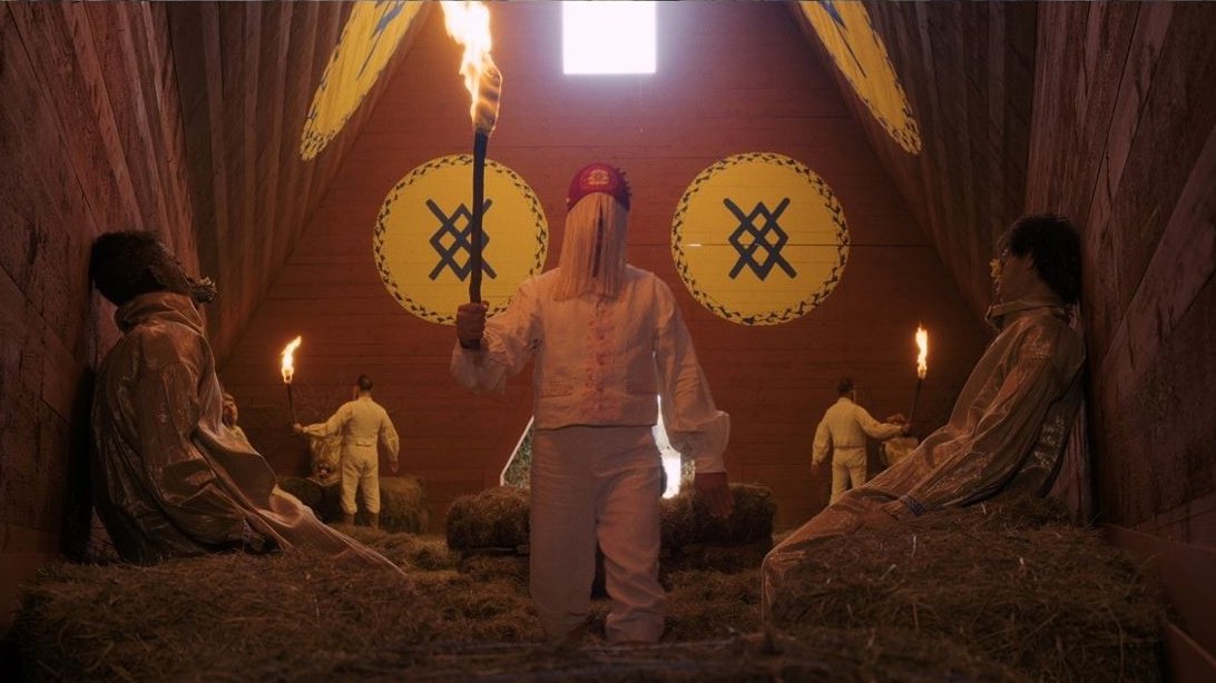 _Cinefilos_'s tweet photo. El hombre de mimbre (1973) // Midsommar (2019) https://t.co/AwpJuT37pE