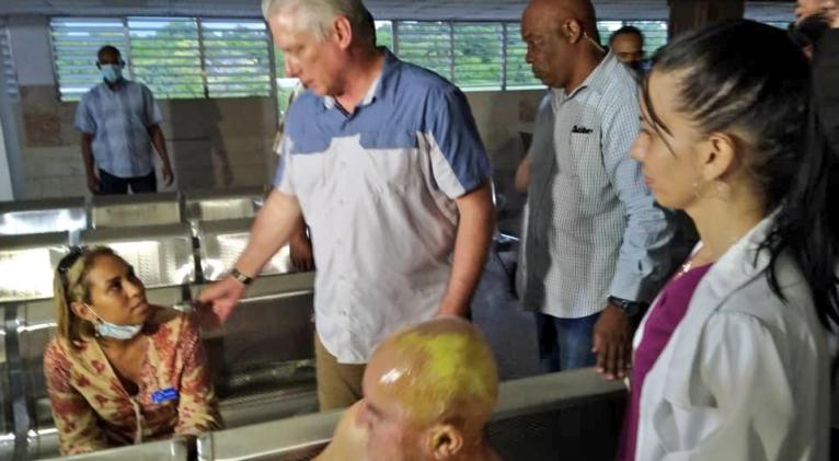 #FidelPorSiempre:«Aquí se puede hablar de patriotismo, aquí se puede hablar de firmeza, aquí se puede hablar de heroísmo, aquí se puede hablar de valentía, aquí se pueden desafiar todos los riesgos, todos los peligros».
Unidad, solidaridad, confianza. #MatanzasNoEstaSola