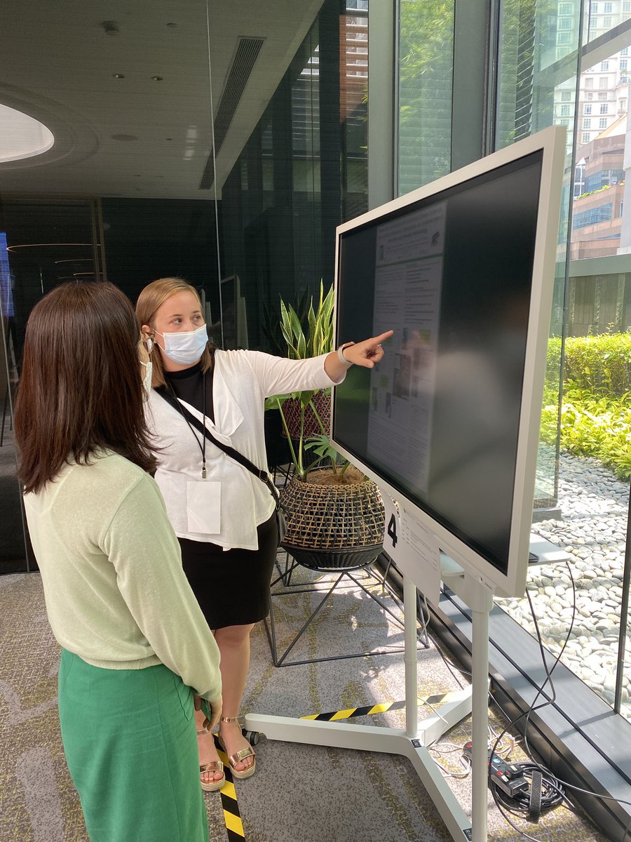 AlvinHee_MY's tweet photo. Scenes from day 2 during poster presentation! Live in front of monitors! 
#ISCE_APACE @ChemEcol_org https://t.co/2fCf8IJr3n