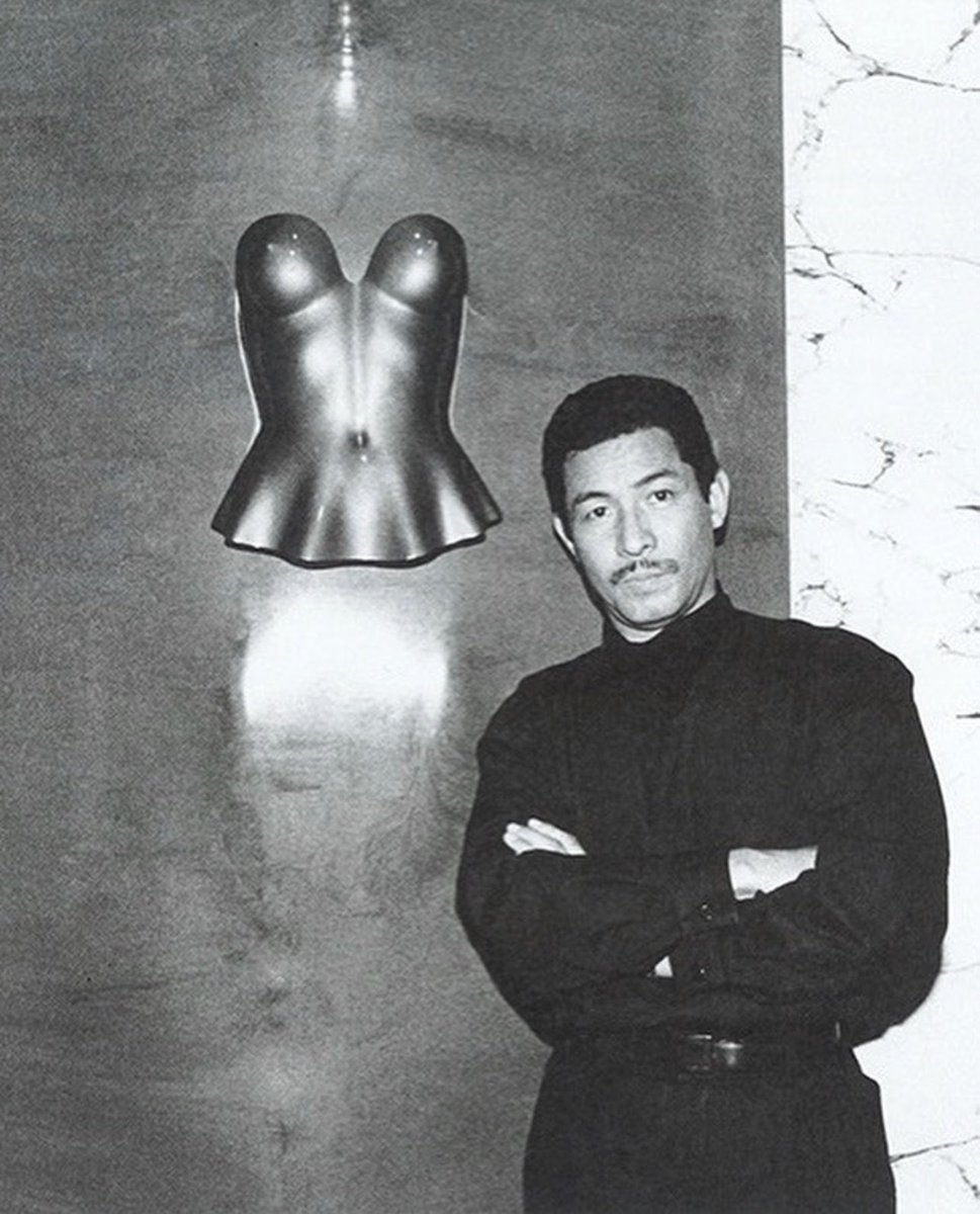 saintdoII's tweet photo. rest in peace to one of the greatest designers to ever do it and a true visionary who shaped fashion in so many different ways, issey miyake 🤍 https://t.co/sM60EB6UuC