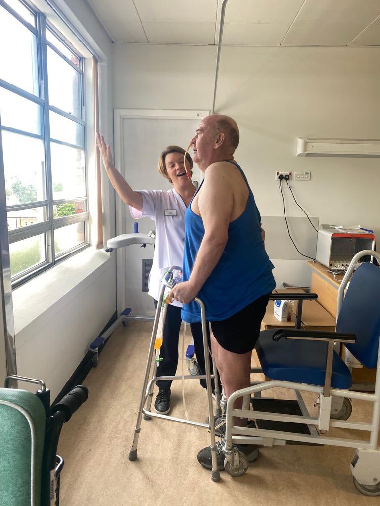 cddftphysio's tweet photo. 1 week progress! Assisted standing to walking #rehabilitationaftercriticalcare #getinthegym #admiringtheview https://t.co/lAPhlZ9BVV