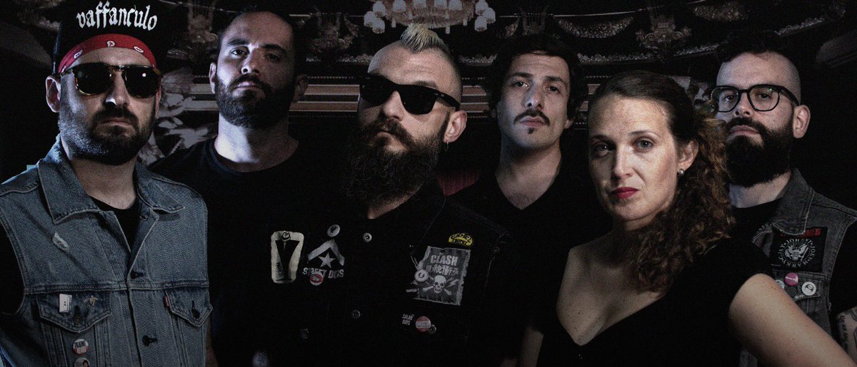 Piccola news: Il nuovo singolo - e video - “Perdonami Ancora” uscirà a settembre sulle maggiori piattaforme di #streaming musicale!

 stay #punk 🤘