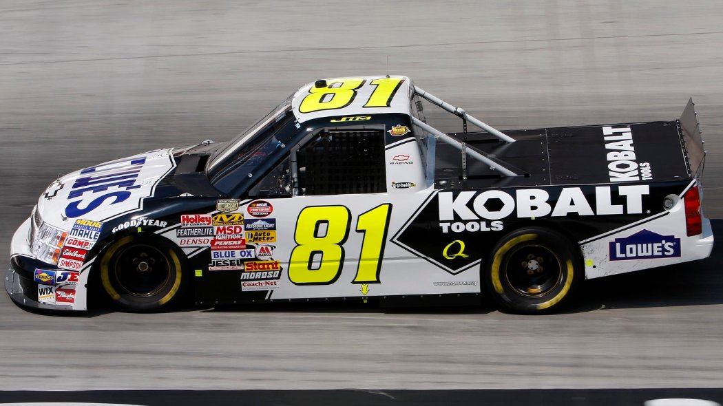 Jimmie Johnson - Lowe's / Kobalt Tools (Chevrolet)

2008 O'Reilly 200 (Bristol Motor Speedway) #NASCAR https://t.co/0S851UkBaw