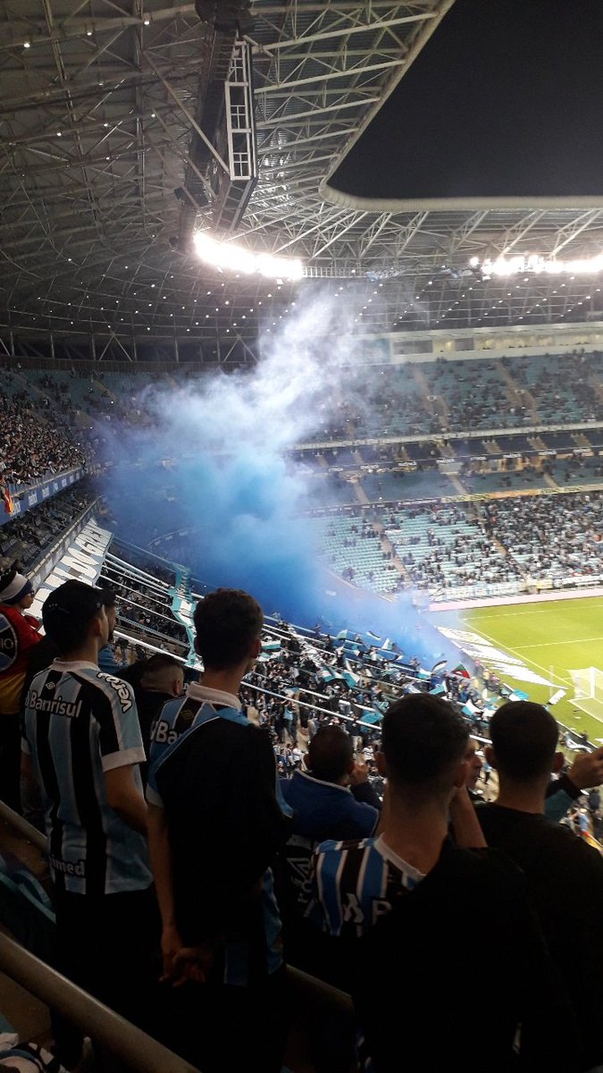 Quem está confiante hoje? Vamos Tricolor !!! 🇪🇪