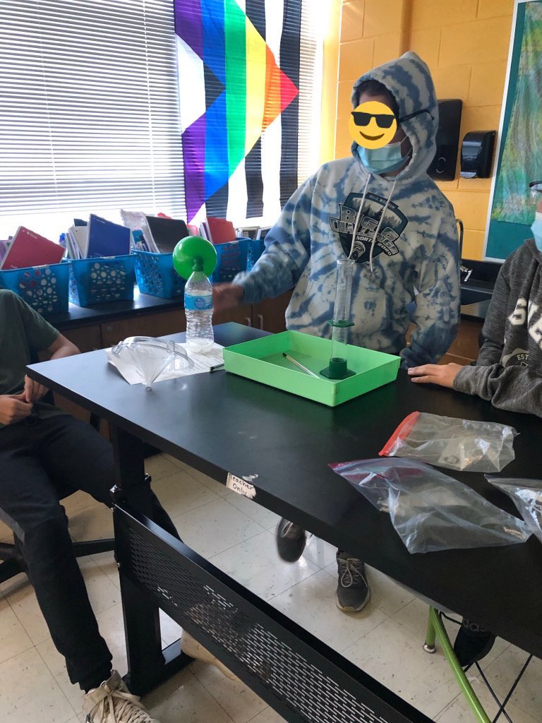 Mrs_Willman's tweet photo. @JohnLegere Hello! I’m a 6th grade science teacher in Ingleside, IL. I love my job and students-I’d love to enrich the classroom and experience for my students. https://t.co/HUrRTzrEUP #JohnClearMyList #clearthelist2022 https://t.co/WiiBkfXuWP