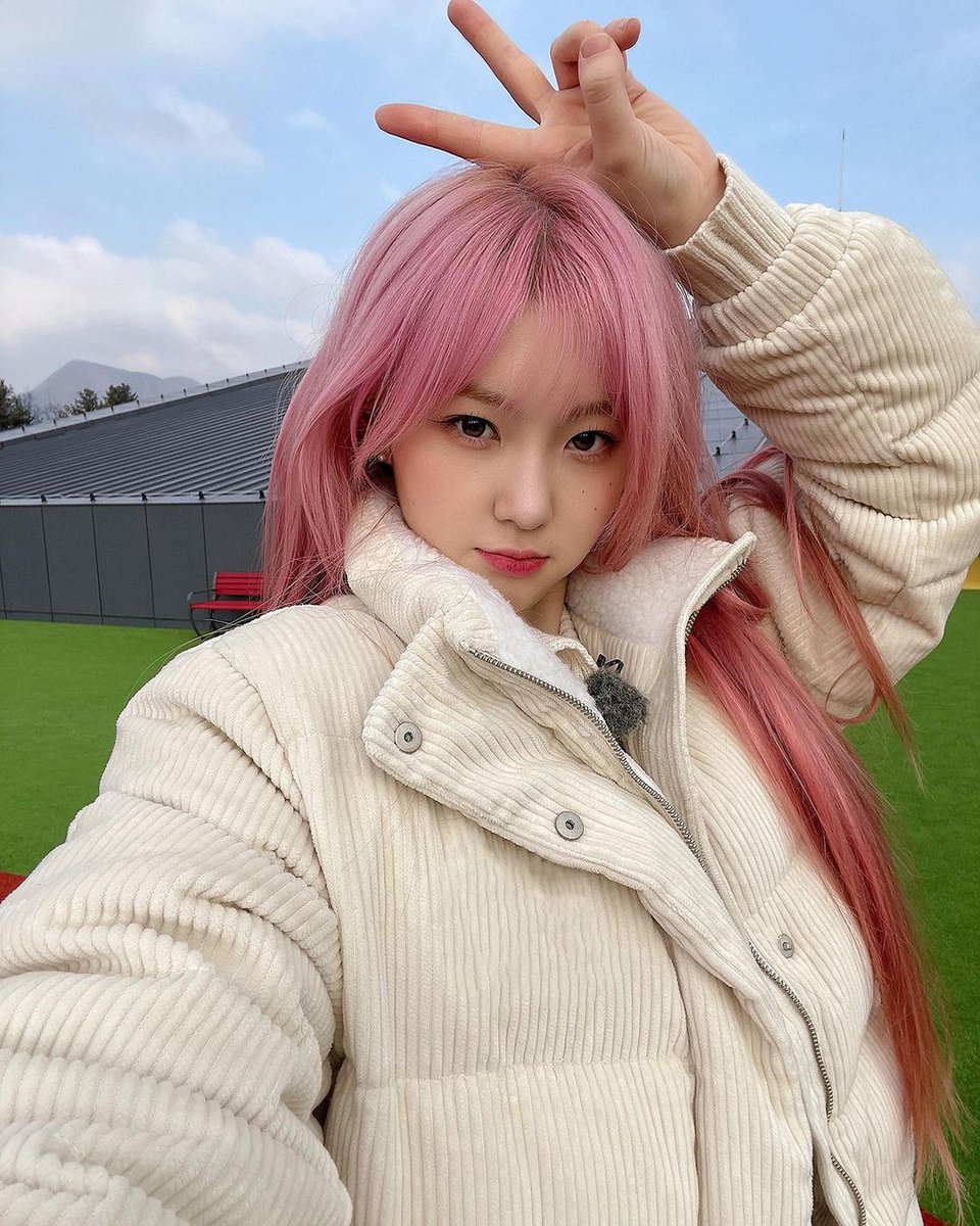 hwangtitii's tweet photo. — chaehyun community index !
                         ( by @allforchaeda )

케플러 김채현 #김채현 #CHAEHYUN #케플러 #KEP1ER @official_kep1er https://t.co/jN51vSnoLD
