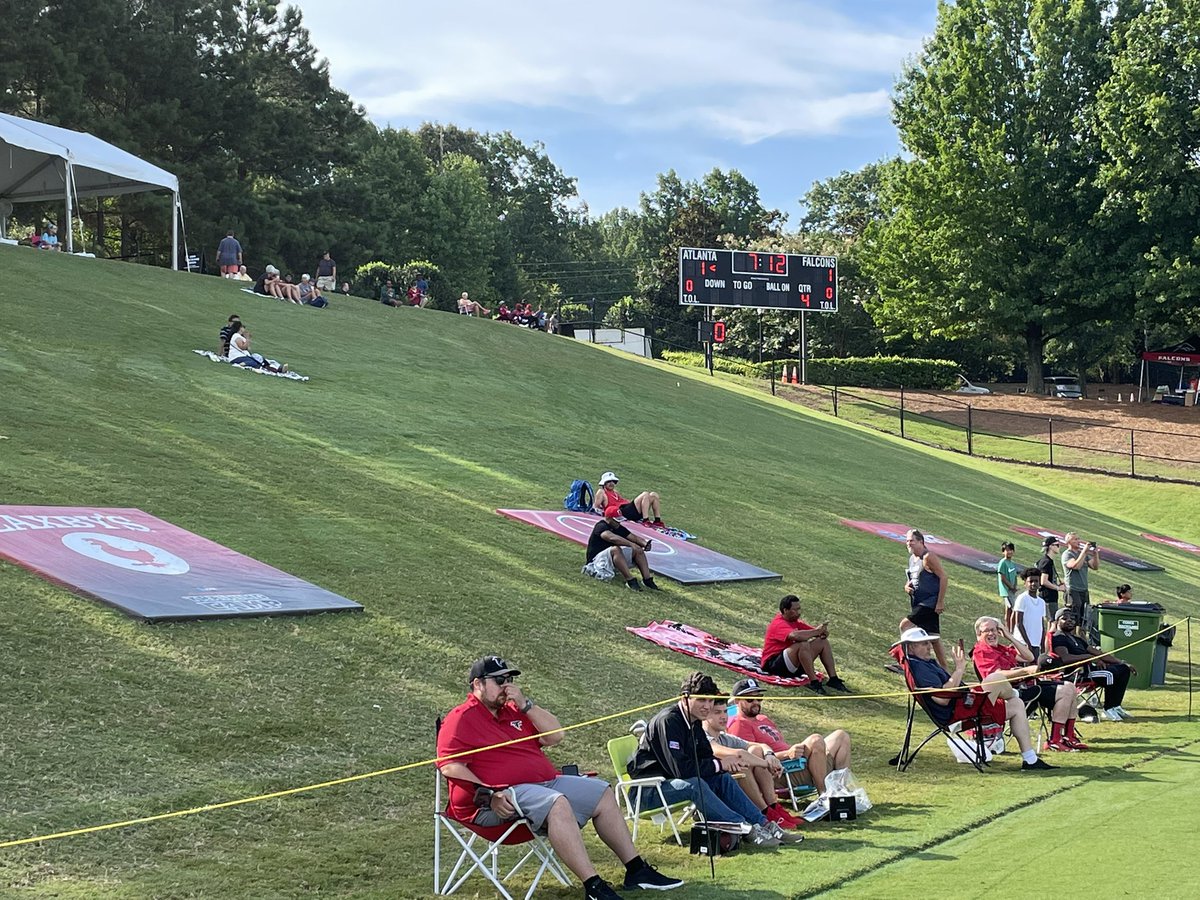 mikerothstein's tweet photo. Falcons training camp, Day 11. https://t.co/XEuOoWyZNY