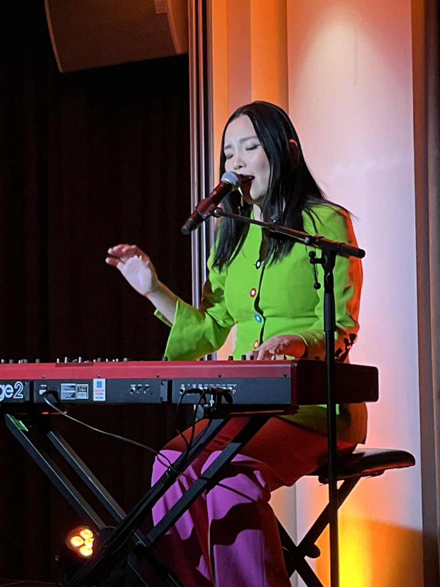 Vanrad19's tweet photo. What a brilliant night at @Dymocksbooks conference. Fabulous conversation with @sophiegreenauth chatting with @MyfWarhurst and Dami Im about their upcoming books #TimeOfMyLife and #Dreamer. @HachetteAus #TheBellbirdRiverCountryChoir And hearing Dami sing was magical! https://t.co/33udusOoNn