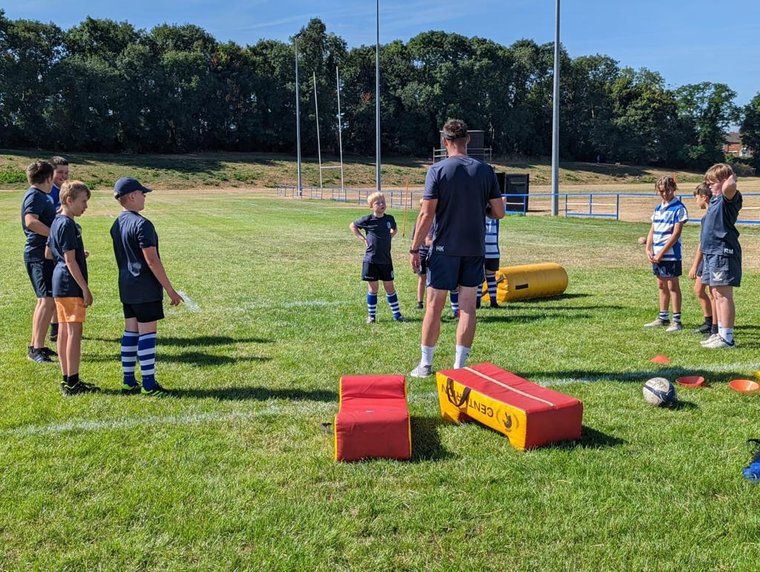 Great first day of KRFC Summer Rugby Camps .
ketteringrugby.com/news/great-fir…