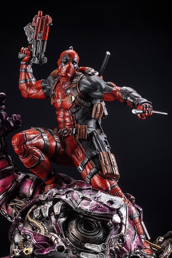 Our Deadpool and Cable from the Kotobukiya Kucharek Brothers Marvel Fine Art line #kucharekbrothers #deadpool #kotobukiya