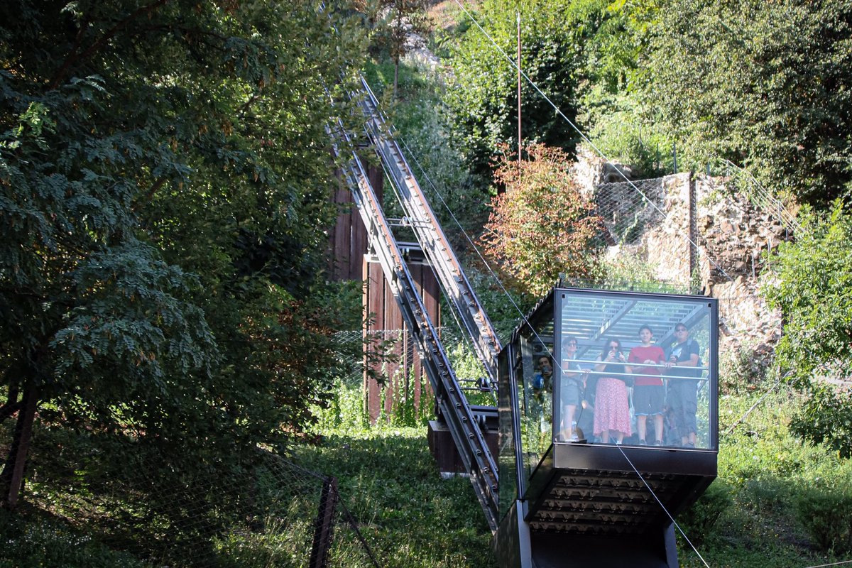 david_g_cooper's tweet photo. #60InAugust DAY 9️⃣

🇸🇮 Ljubljanski • Ljubljana
First funicular of the trip up to Ljubljanski grad • Ljubljana Castle…… https://t.co/IpSCn7yYOI
