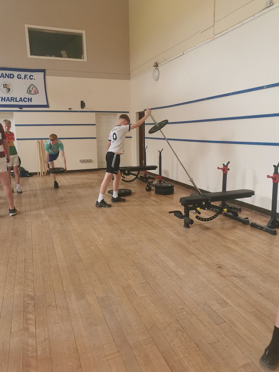 Niall Barry (@niall_barry01) on Twitter photo A few snapshots of our summer athletic development programme in <a href="/Tinryland_GFC/">Tinryland GFC</a> 🏐
Great progress being made so far on the pitch and in the gym 🏋️♂️
<a href="/CarlowGAACoach/">Carlow GAA Coaching & Games</a> A few snapshots of our summer athletic development programme in <a href="/Tinryland_GFC/">Tinryland GFC</a> 🏐
Great progress being made so far on the pitch and in the gym 🏋️♂️
<a href="/CarlowGAACoach/">Carlow GAA Coaching & Games</a>