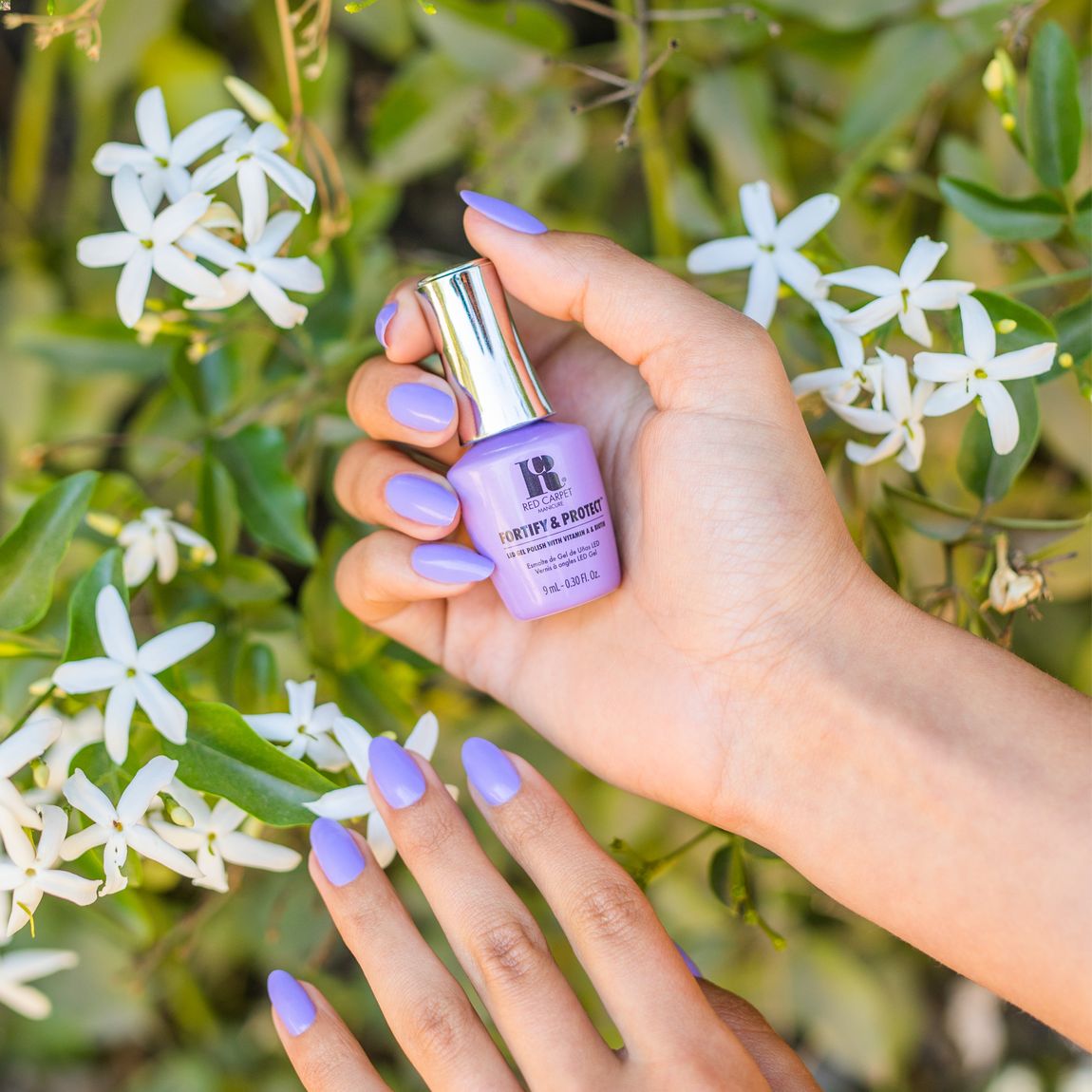 Keep your summer mani on point with PR Darling Gel Polish! 💜🌞🤍

SHOP: loom.ly/nIxU-N4

#gelpolish #redcarpetmanicure