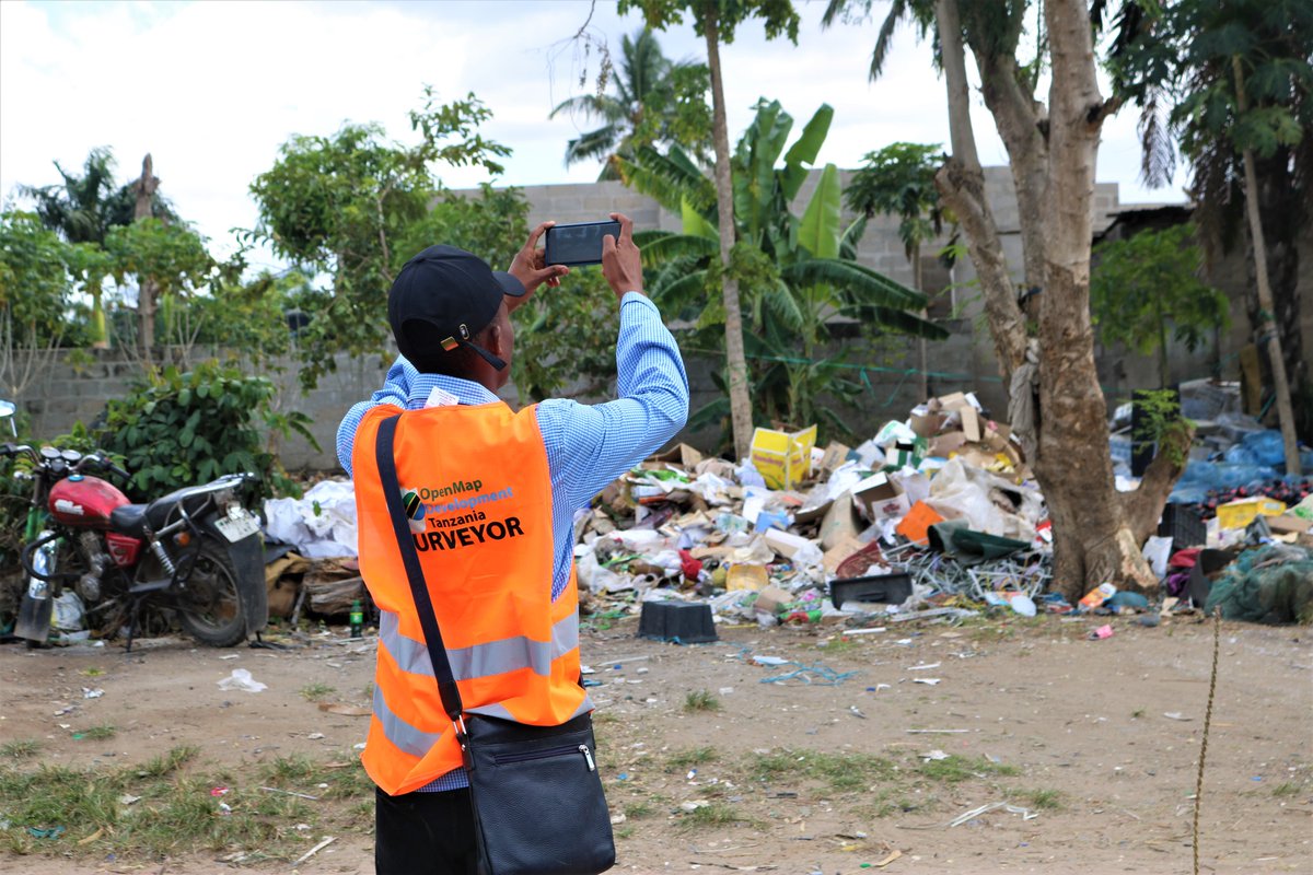 OMDTZ's tweet photo. #today,Student mappers are in Tabata, Kinyerezi, working with community members to collect data on drainage systems &amp; open spaces, which will be used to assess the opportunities &amp; suitability of urban greening, &amp; sustainable urban drainage systems, and open spaces in #DarEsSalaam https://t.co/iDNDyXvpvP