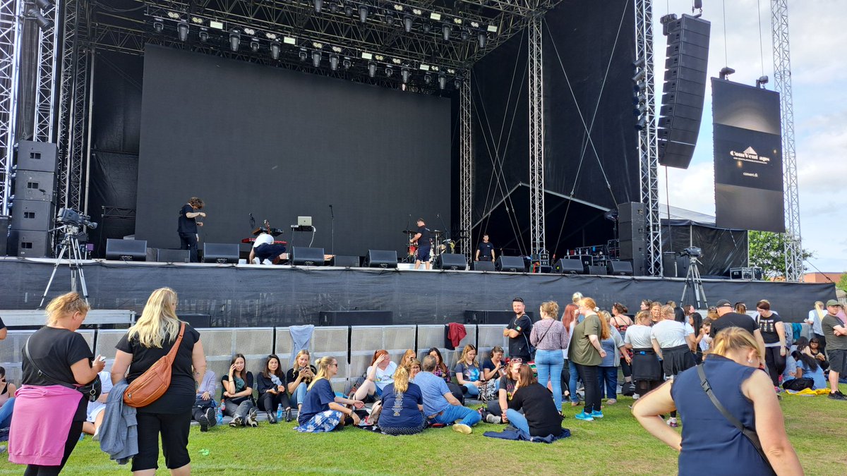 Viborg, sre you ready? @westlife #westlifeatviborg