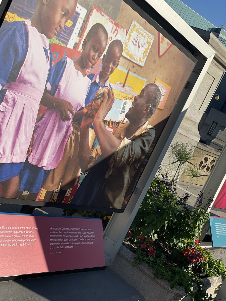 crowd54's tweet photo. Visited a great installation put on by the Aga Khan Museum - @agakhanmuseum in Ottawa. 

#buildabetterworldtogether
#togetherwestand https://t.co/3k8Glw6NOA