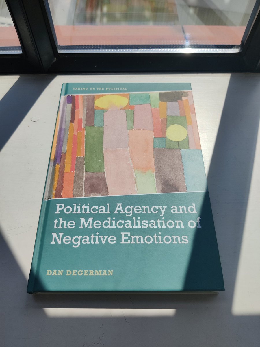 The first copies of my (first) book finally arrived in the mail today! Thanks to @PoliticalSpike and @davies_will for kind endorsements, @EdinburghUP for publishing it, and @LeverhulmeTrust and @wellcometrust for funding it! And to @PolThought, @CRITIQUE_CENTRE, and others!
