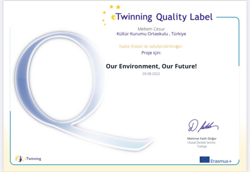 kultur_kurumu's tweet photo. Okulumuz öğretmenlerinden Özlem ÖZÇELİK, Meltem CESUR ve Gökçen SEMİZOĞLU tarafından yapılan e-Twinning projeleri kalite etiketi almaya hak kazanmıştır. Öğretmen ve öğrencilerimizi tebrik ederiz. @skaygusuz @chnkvnc  @MuhammetAkgl14 @mltmcsr https://t.co/WGi05FVjJx