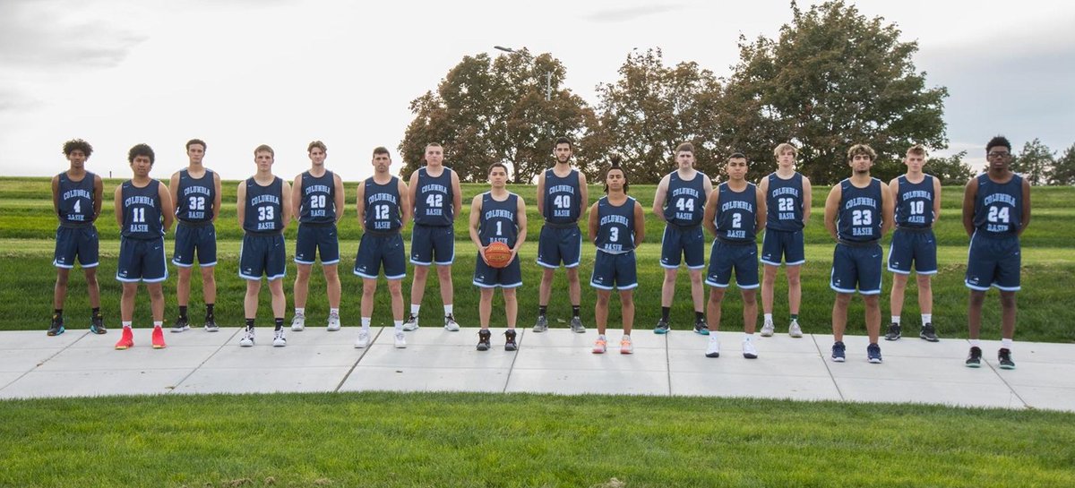 What a special group after two years everyone that returned and played 2020-2022 seasons had a scholarship offered to them off this team. 
 3.5 Team GPA  
3 signed- D2 
2 signed- NAIA
4 starting their careers 2-engineers, 1-project manager/realtor, 1- electrician