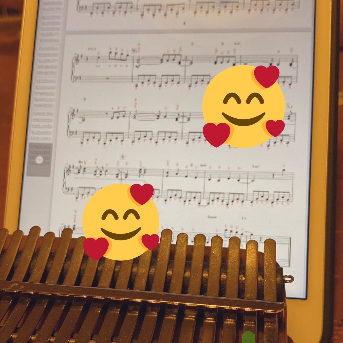Kalimba_kk's tweet photo. ひっさびさにカリンバ弾いてます。
久しぶりの割にはハード……🤔 https://t.co/bWSGGs4gXC