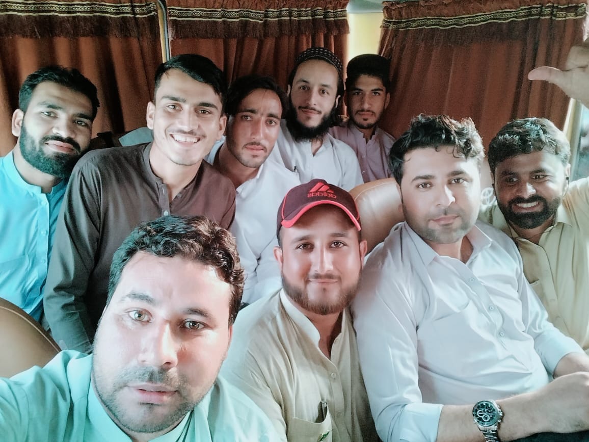 IrshadHaqyar111's tweet photo. Bajaur Team! 
On the way 🌹🌹
#LEMON4 https://t.co/kYWqCR7QWb