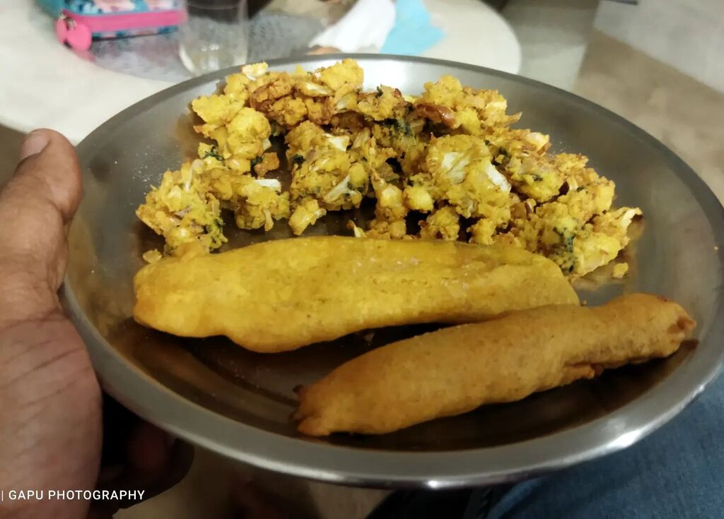 FoodieOdia's tweet photo. Evening should be like this.
#foodieodia #OdiaFood #therawtextures #feedfeed #nomnom24x7 #ChickenBiriyani #foodiesofbhubaneswar #Biriyani #bengalifood #northindianfood #MachhaBesar #chennaifood #mumbaifoodie #instafoodie #foodiesofindia #platinggoals #walkwithindia #nonvege… https://t.co/nFP2UwOCLC