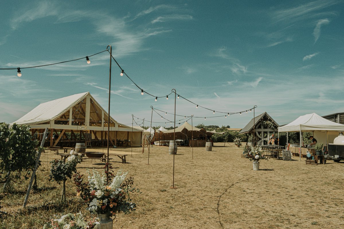 Wedding venue of dreams 😍 
. 
Marquees🎪, power🔋, site lighting,💡and back-of-house services🍳 . 
.
.
.
Get in touch today  🔽