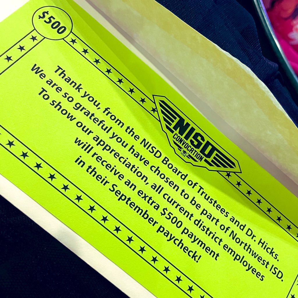 SarahThornellTX's tweet image. Our @NorthwestISD school board, Superintendent and admin are the ABSOLUTE BEST!! They doubled this and gave us all $1000!! So blessed!! 🥳🎉 #convocation2022