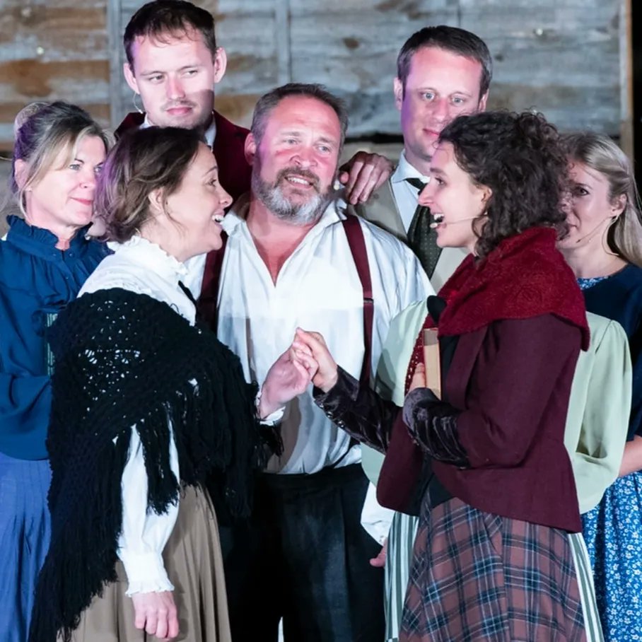 Kat_Anne_Rogers's tweet photo. Just a few pics of me having the best time on stage with this talented bunch, time is flying, but you have 8 more chances to catch it - ends Sunday @OVOtheatre @romantheatre
#Littlewomen #newadaptation https://t.co/0Wa0H5GjFf