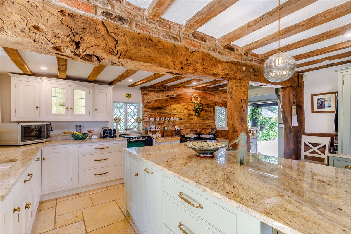 JS__Chester's tweet photo. New
#Spurstow nr #Tarporley #Cheshire
Bath House is an impressive & extremely attractive #GradeIIlisted 4/5 bedroom period house standing in a mature garden setting with delightful views across open countryside. Offers in excess of £1,500,000.
https://t.co/HKDqWFVZnf https://t.co/vvEXjQRU7Z