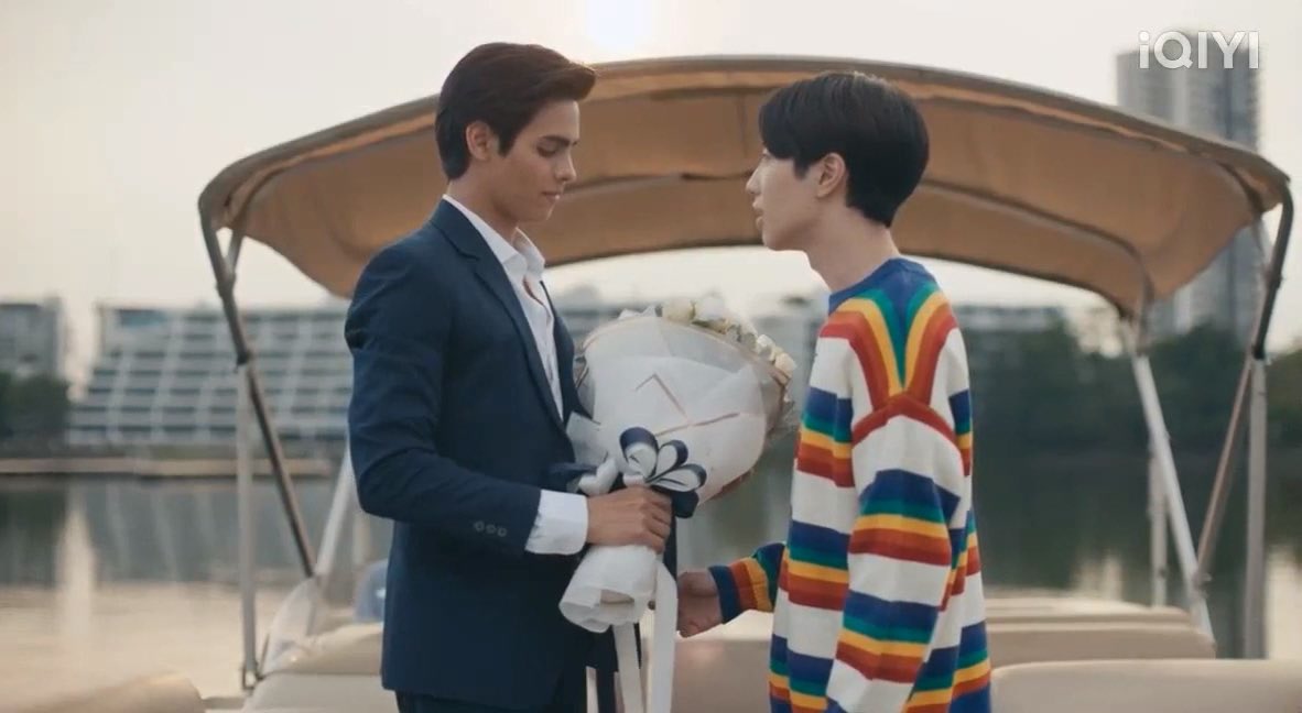 ClaireYanyan1's tweet photo. #CheckOutEP10 will be sky rocketing like #CheckoutEP9 😅 Dao reminded me those who ended their 5 yrs of unhappy relationship and got married to someone they met on vacation in two months 😂 #CheckOutSerie https://t.co/9eoN4NaNvE