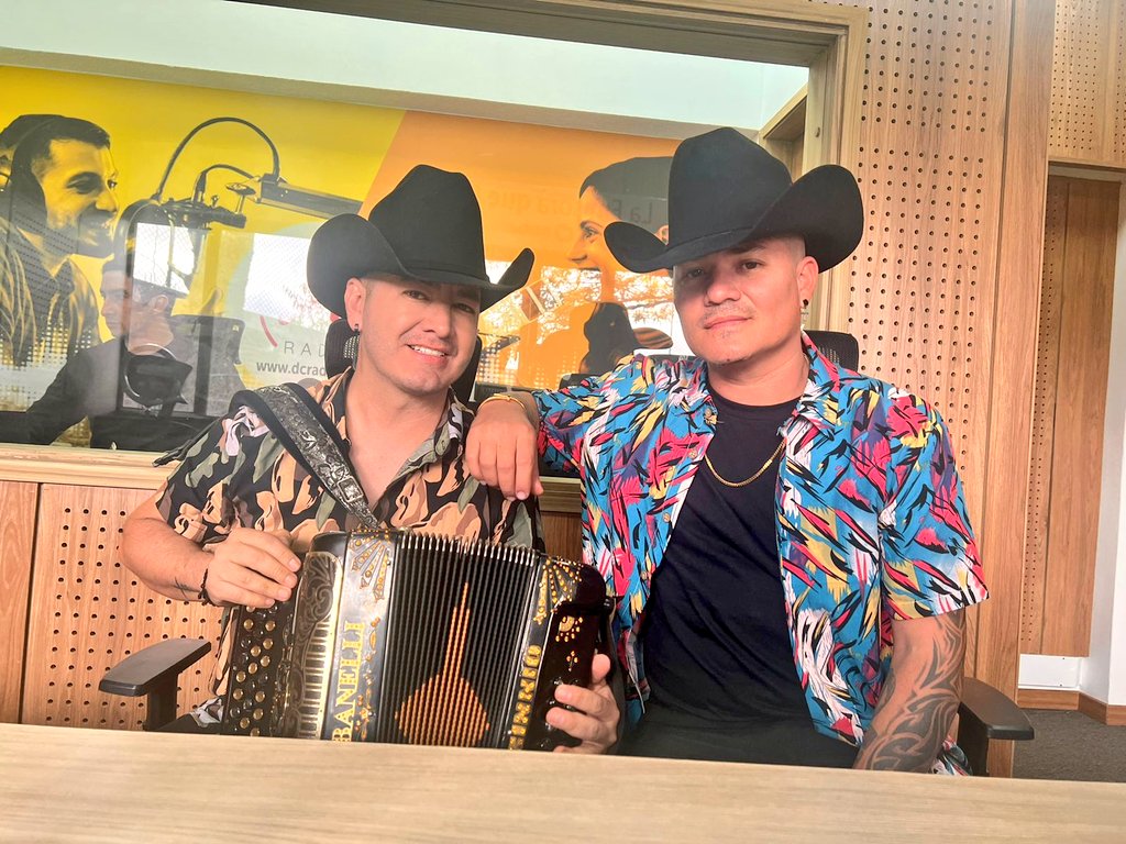 @GrupoDominnio en 🎙🔥 dcradio.gov.co lanza su nueva canción Pa' que se te quite 🎶 <a href="/GrowPrensa/">Grow Prensa</a>