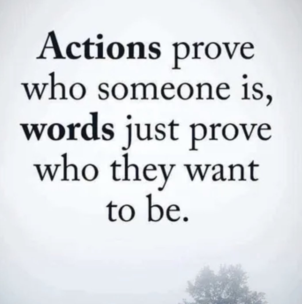 Golfisapartee's tweet photo. #knowyourworth 🧡 https://t.co/quN2vNqnp4