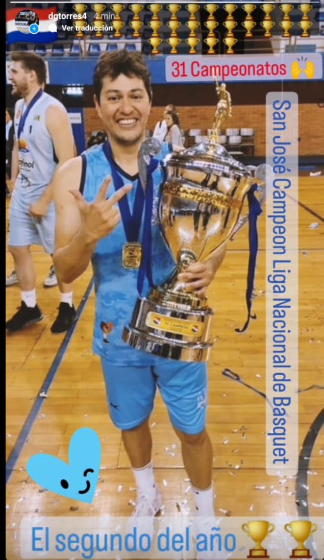 gustorr80's tweet photo. San José Campeón de la Liga Nacional de Basquet 💙🙌🏻 El Segundo del Año ✌️ y mi Campeonato Numero 31 🏆🏅 Salud Campeones 😉🍻✨💫🎉🎊👻🏀 https://t.co/j9v9KGJZIN